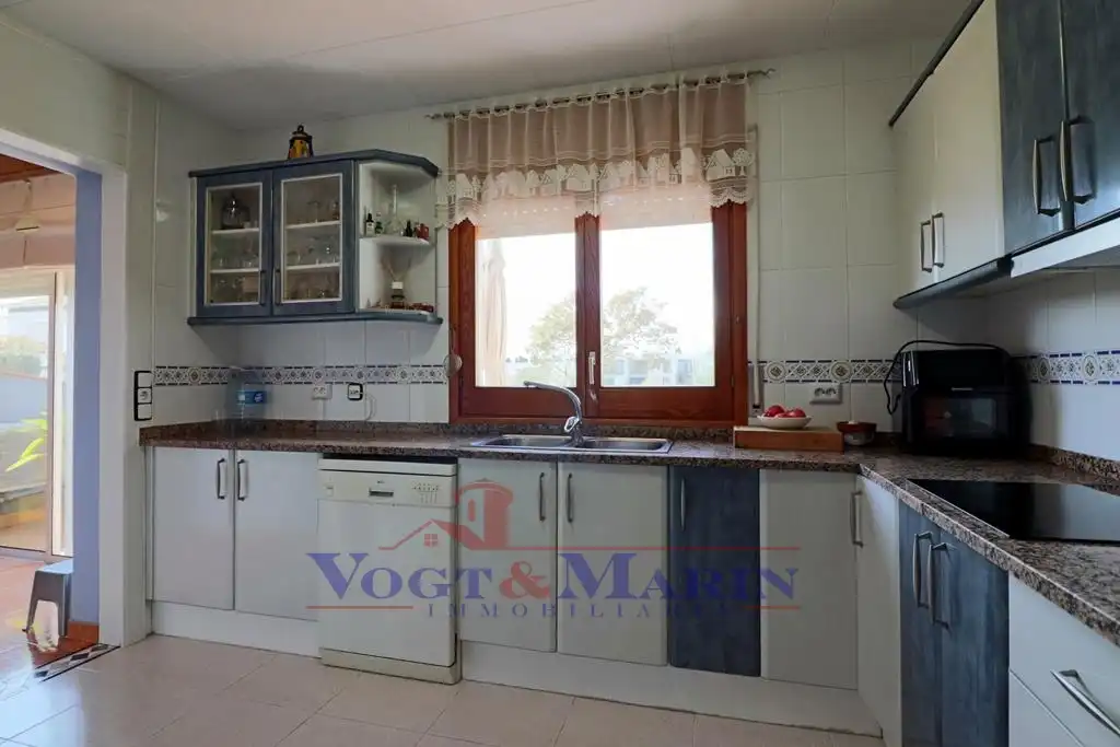 Doppelhaushälfte mit Terrasse zum Verkauf in Carrer de Pere III, imagen 44