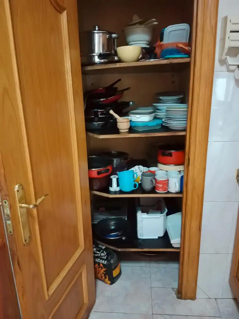 Küche von Wohnung zum Verkauf in León Capital  mit Heizung und Abstellraum
