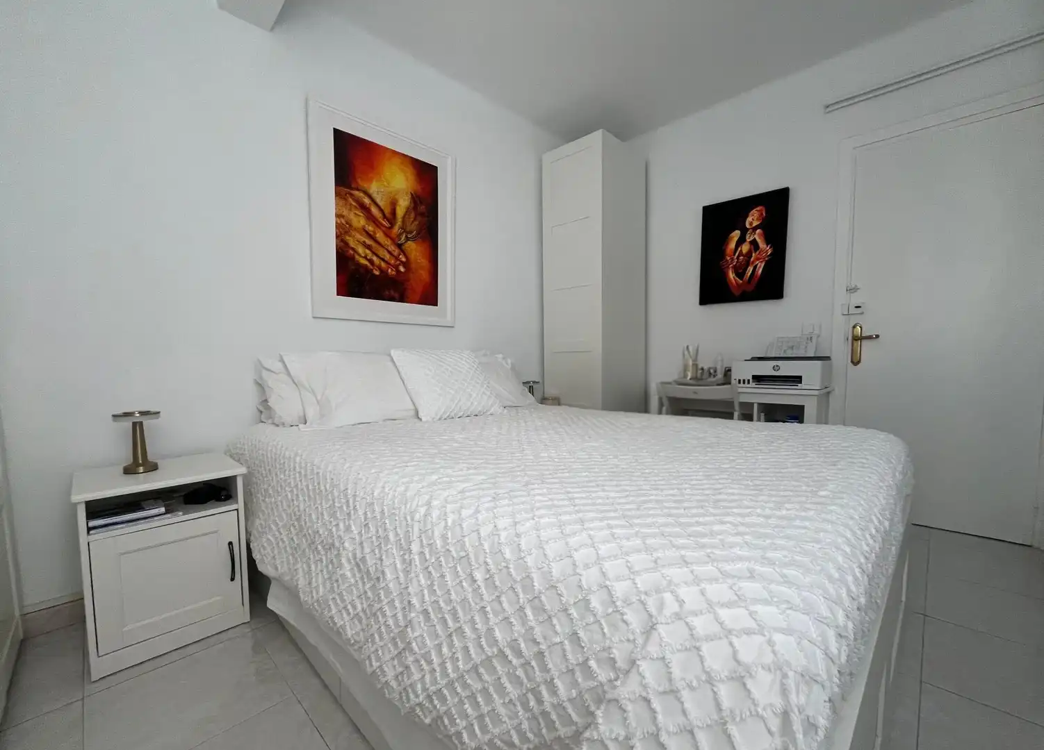 Bedroom of Flat for sale in Girona  with Heating