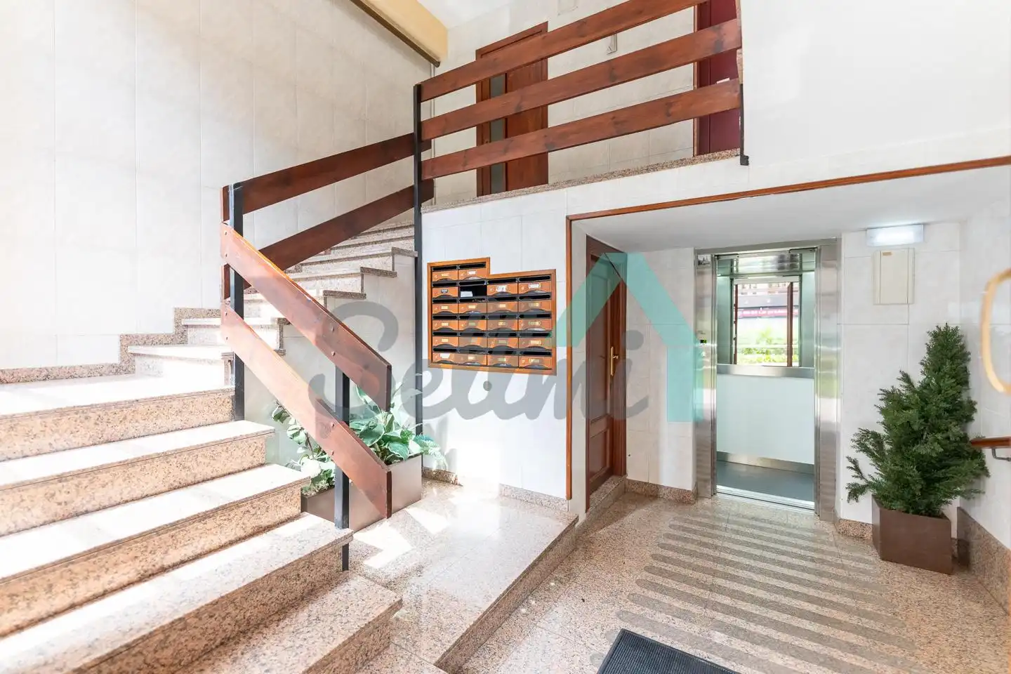 Wohnung zur Miete in Gijón  mit Heizung, Terrasse und Möbliert