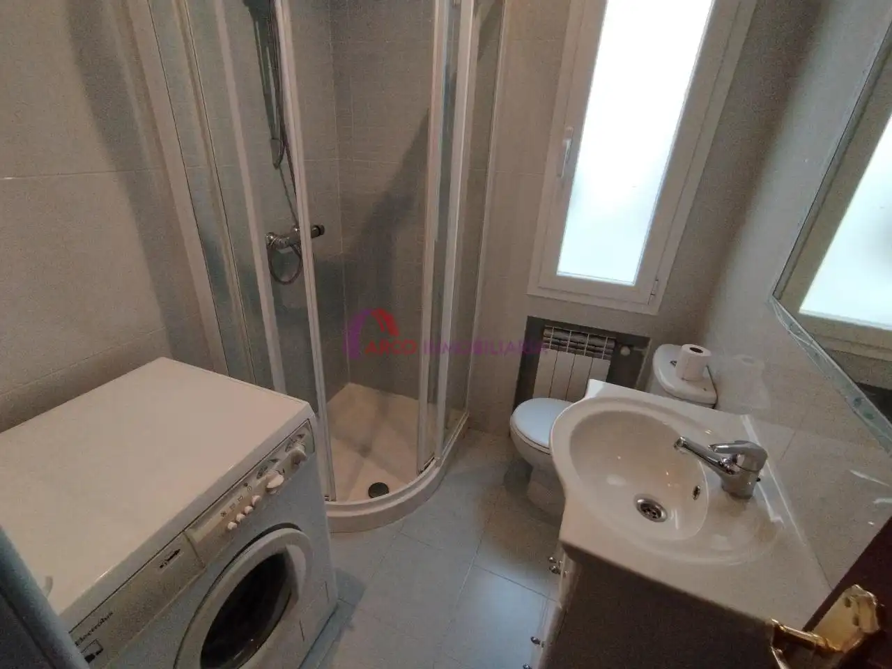 Bany de Pis en venda en Burgos amb Calefacció i Moblat