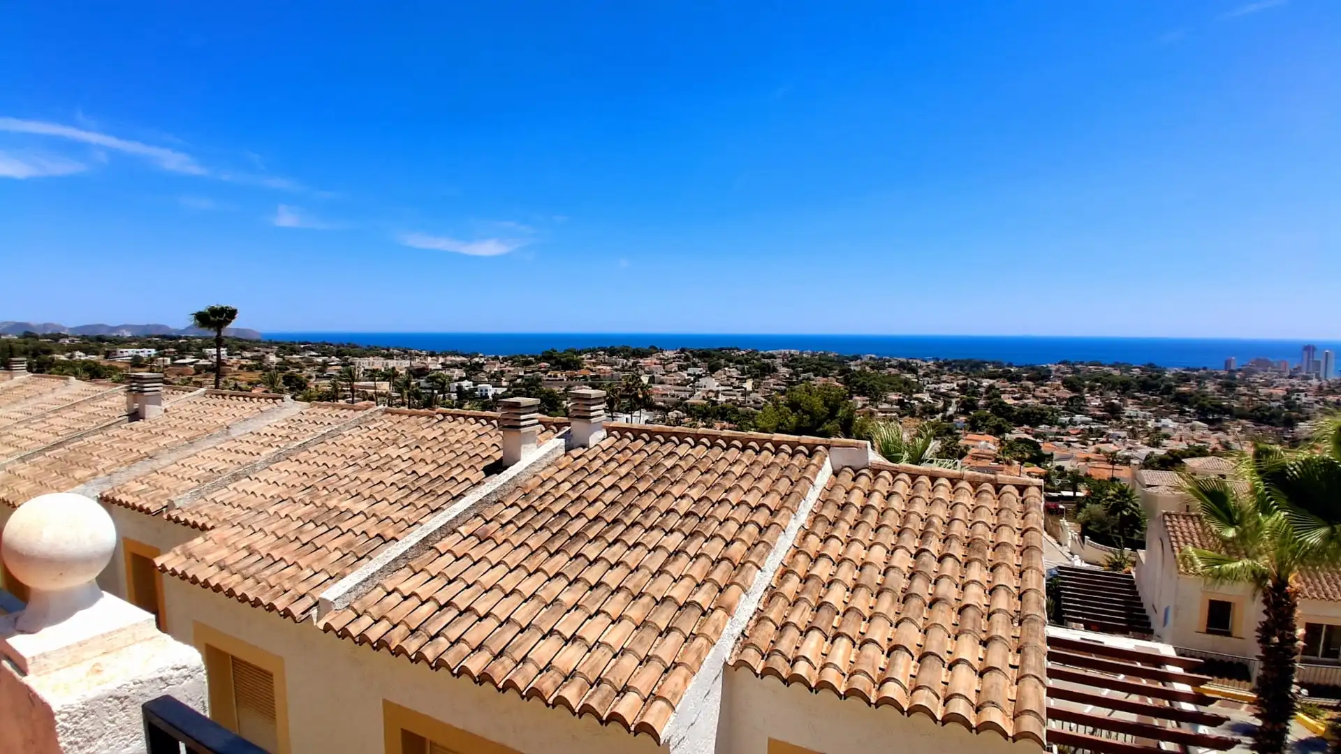 Vista exterior de Casa o chalet en venta en Calpe / Calp con Aire acondicionado, Calefacción y Terraza