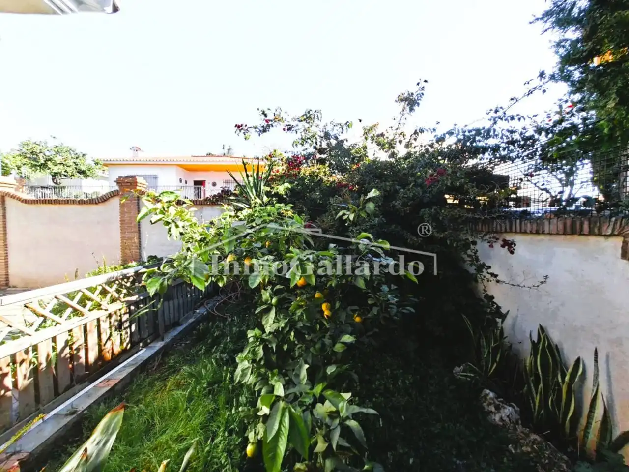 Houses for sale in Málaga  with Air Conditioner, Private garden and Parquet flooring