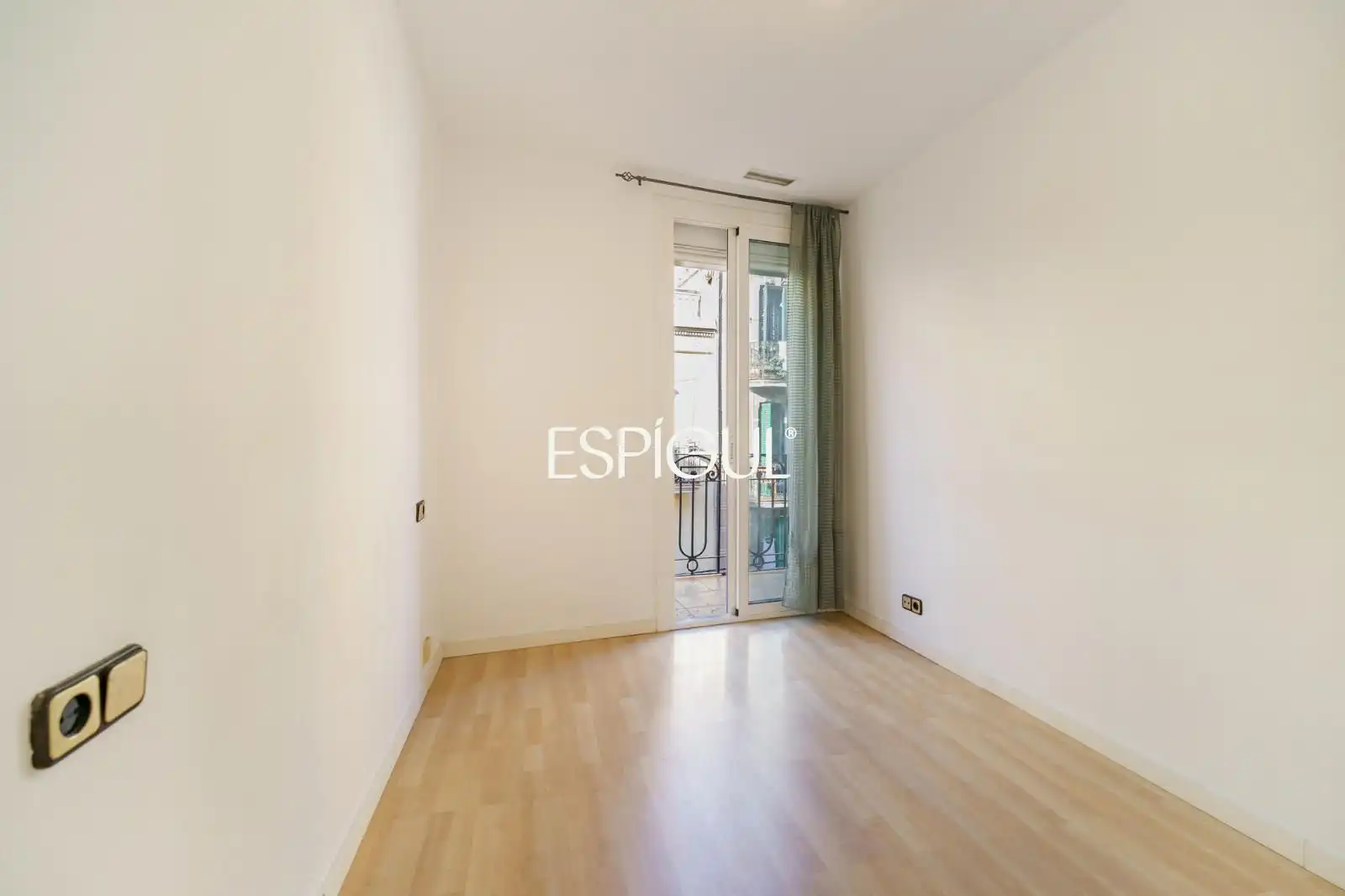 Habitación de Piso en venta en Sants - Montjuïc