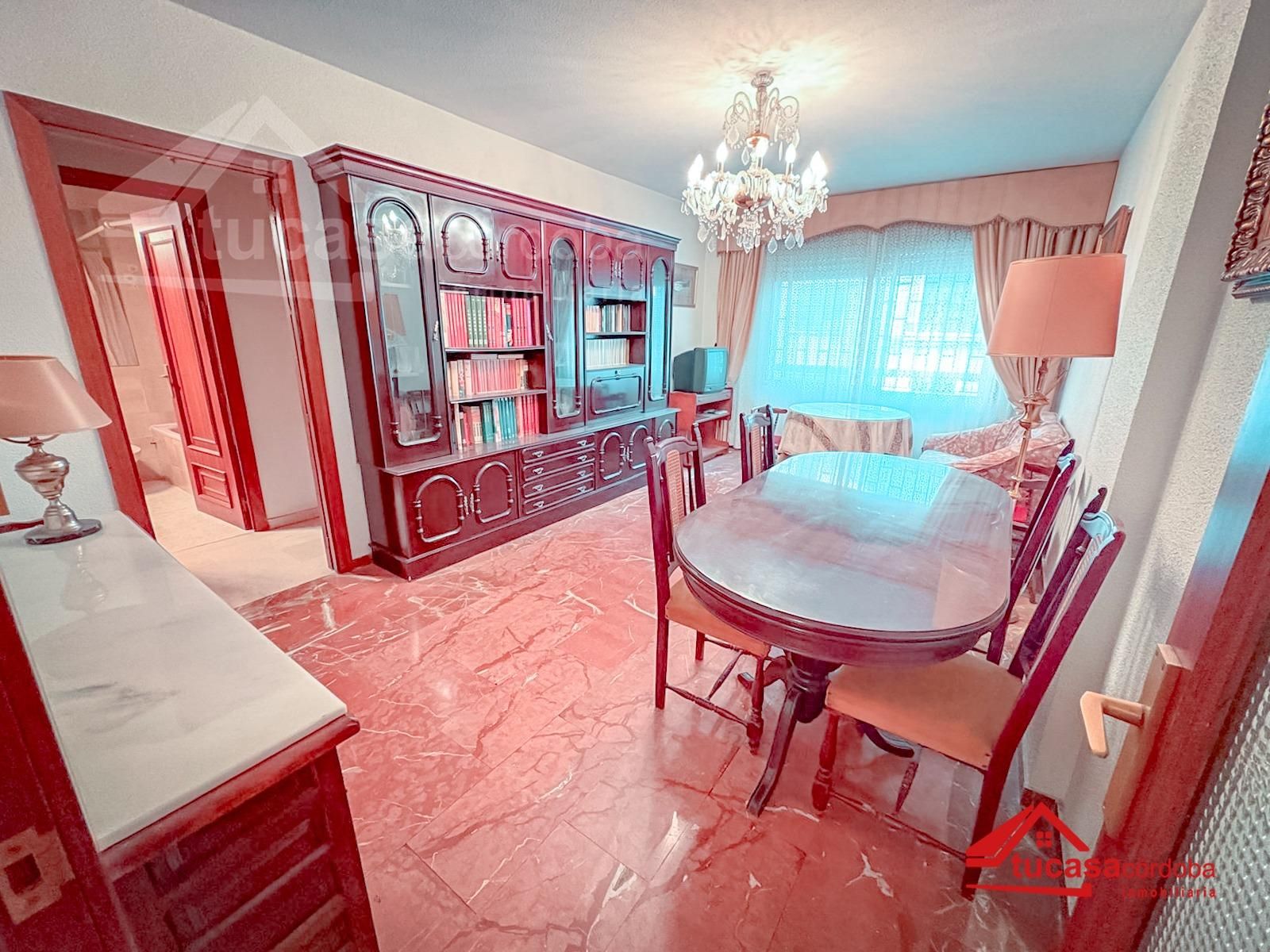 Flat for sale in Ciudad Jardín - Zoco