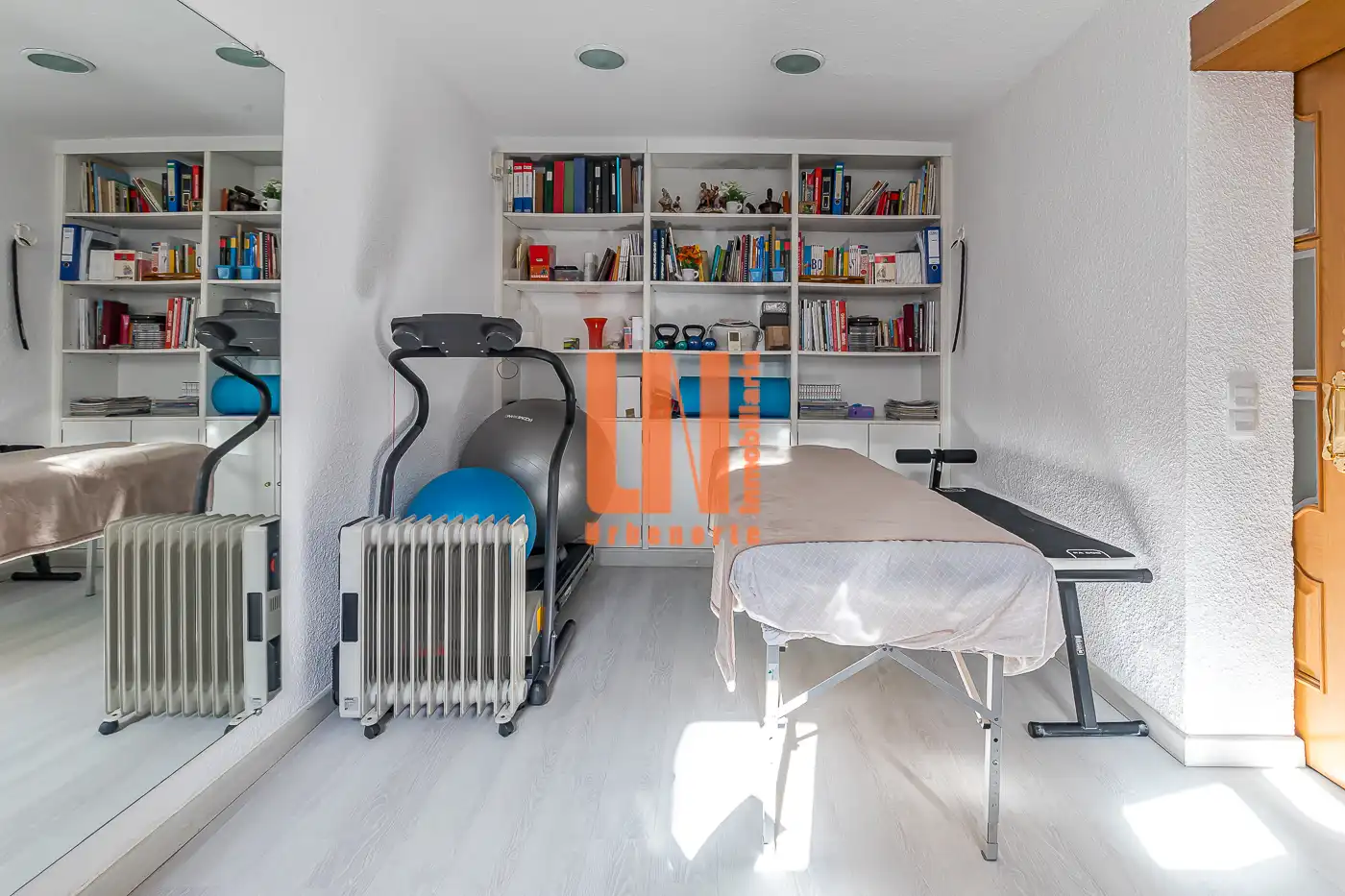 Casa adosada en venta en Madrid con Aire acondicionado, Calefacción y Jardín privado