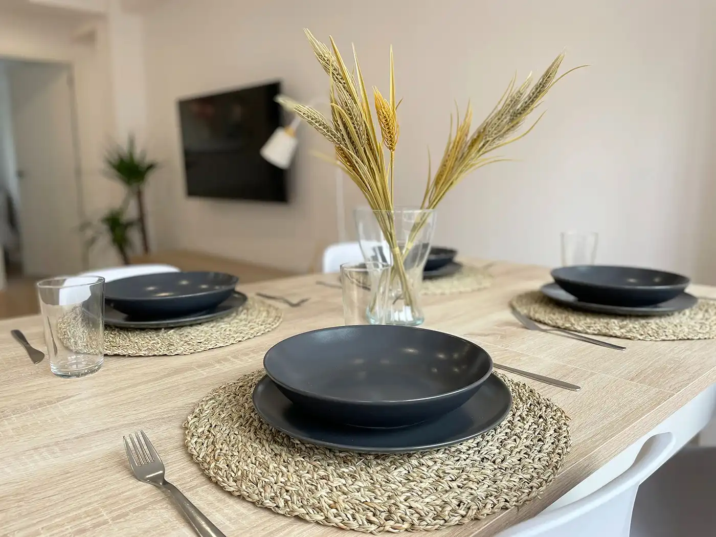 Menjador de Apartament en venda en Santander amb Calefacció, Parquet i Moblat