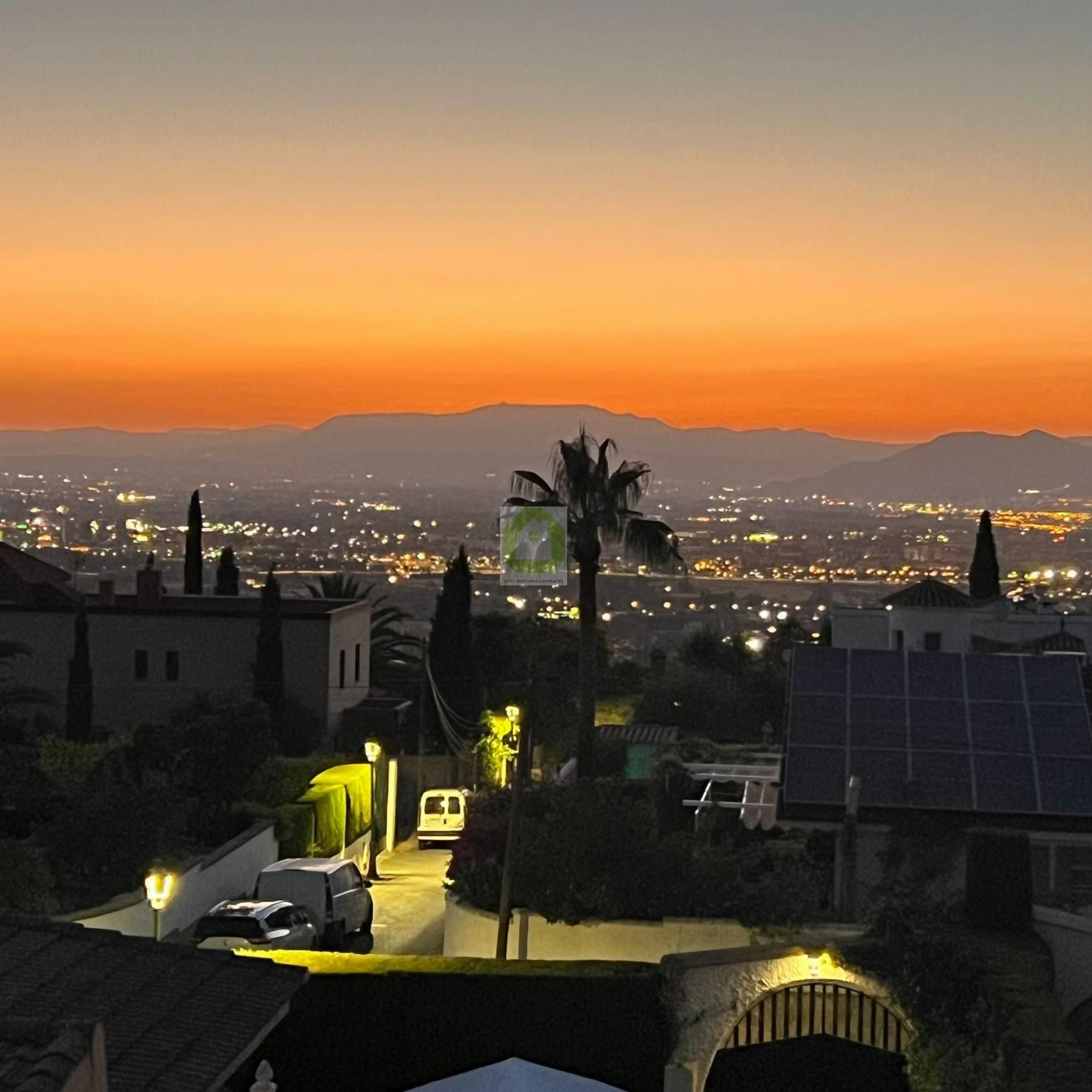 Vista exterior de Casa o xalet de lloguer en Monachil amb Terrassa i Moblat