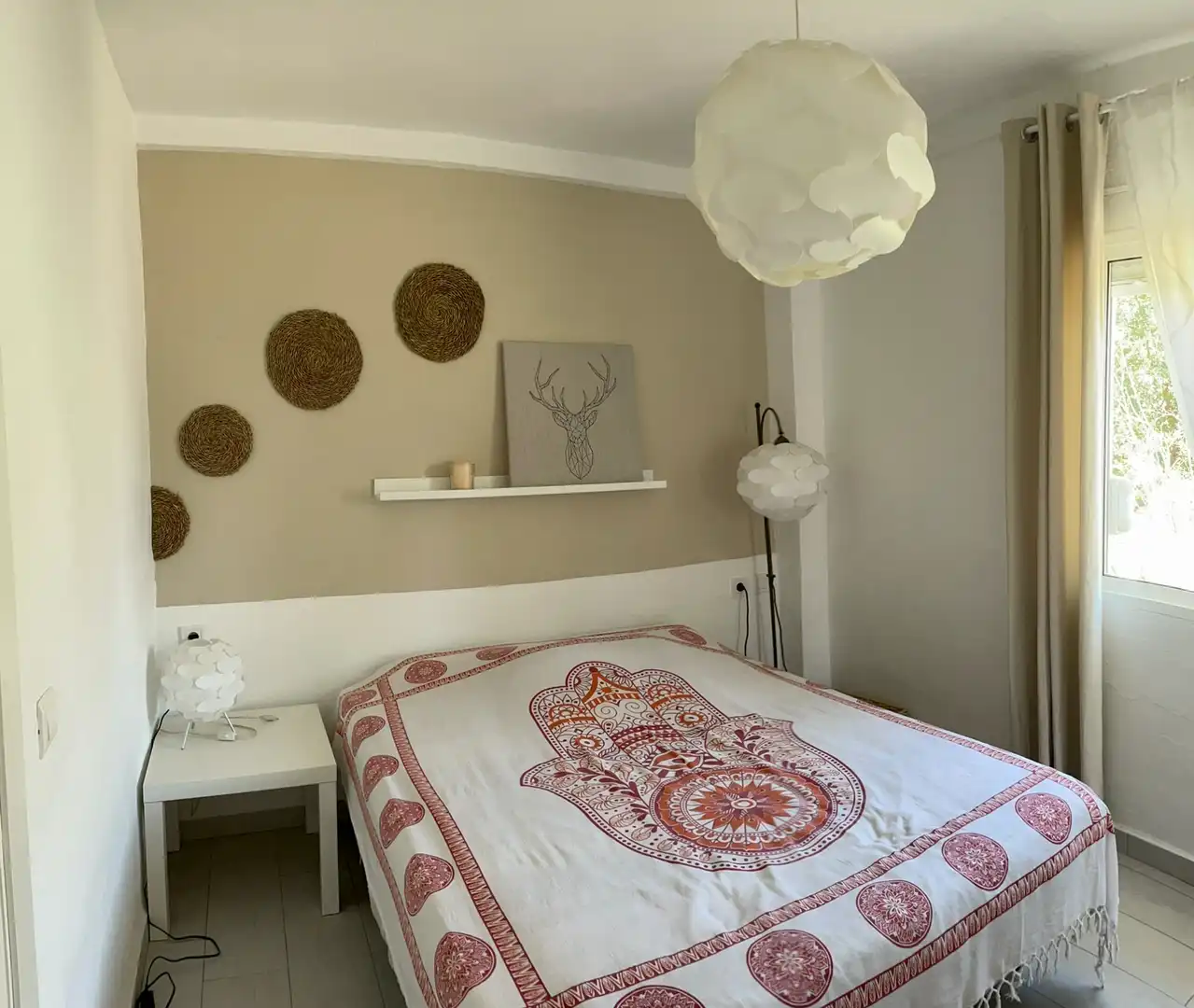 Habitación de Casa o chalet en venta en Alhaurín de la Torre con Aire acondicionado, Calefacción y Jardín privado