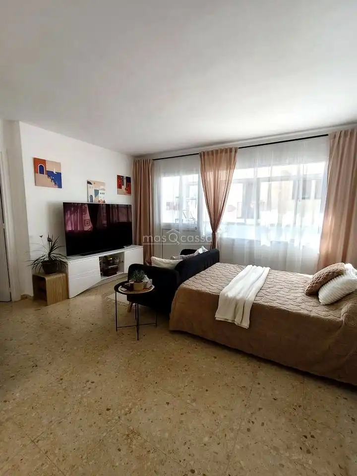 Dormitori de Estudi de lloguer en La Línea de la Concepción amb Terrassa