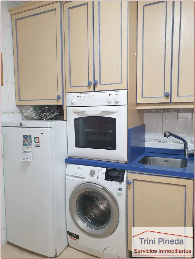 Cocina de Piso en venta en Sevilla con Aire acondicionado, Calefacción y Horno