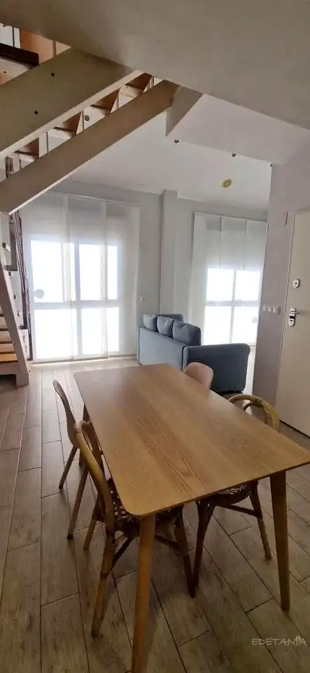 Dúplex de alquiler en Corbella, Moncada