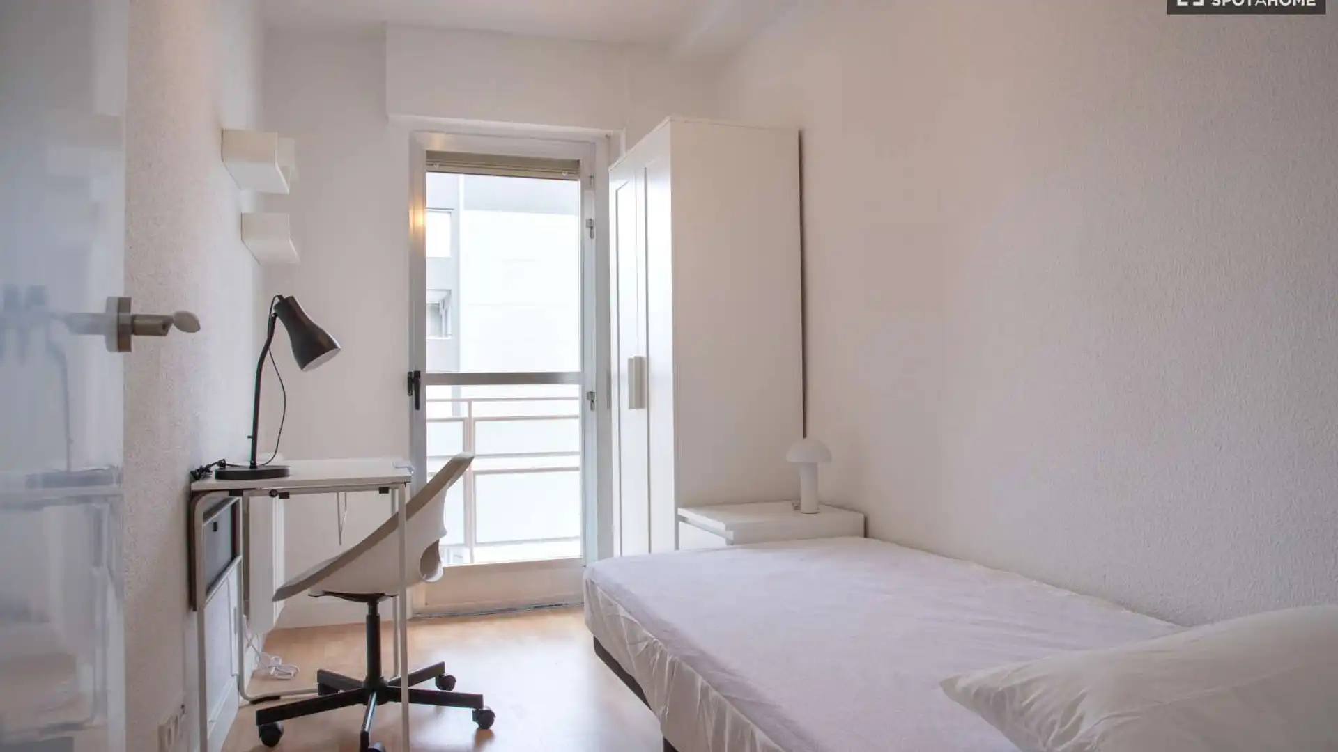 Habitación en El Arroyo - La Fuente