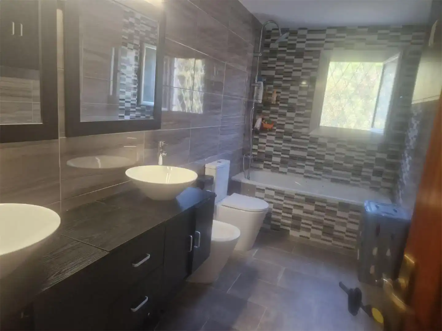 Bathroom of Flat for sale in Lloret de Mar  with Air Conditioner, Swimming Pool and Balcony