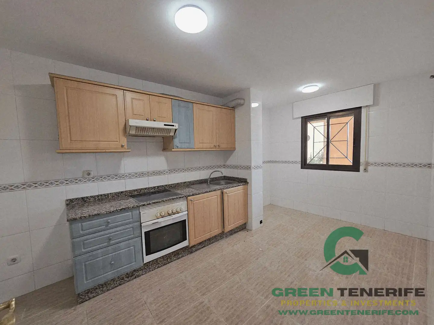 Cocina de Piso en venta en Adeje con Trastero y Balcón