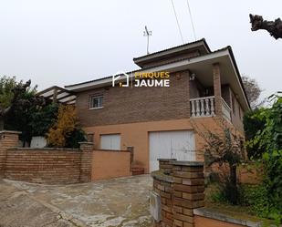 Vista exterior de Casa o xalet en venda en La Sentiu de Sió amb Aire condicionat, Calefacció i Parquet