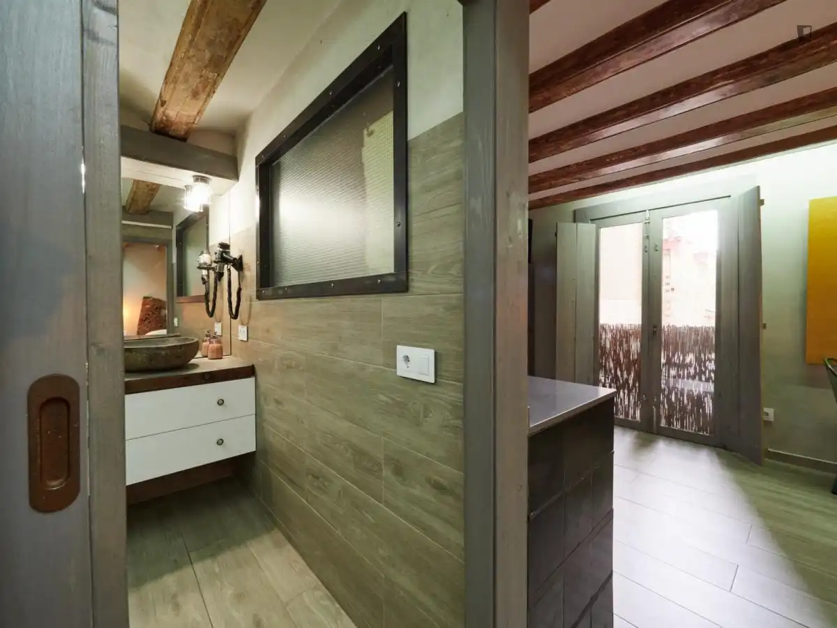 Estudio de alquiler en El Raval