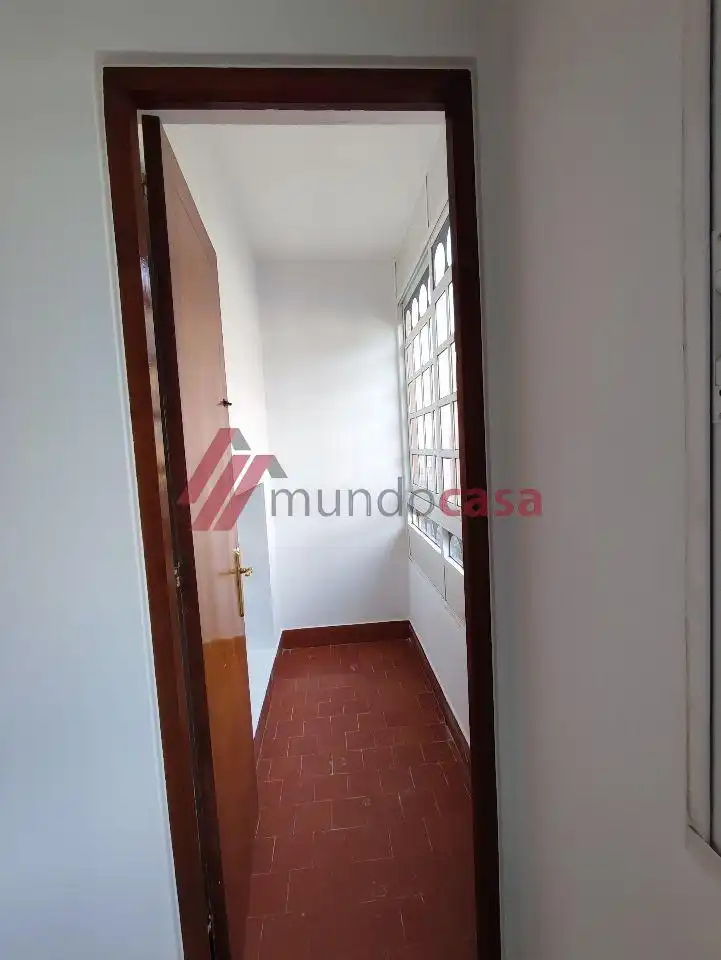 Piso de alquiler en Ferrol con Calefacción y Amueblado