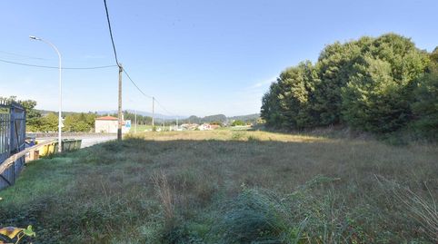 Terreno edificable de 16.636 m2, en el casco urbano de Barro