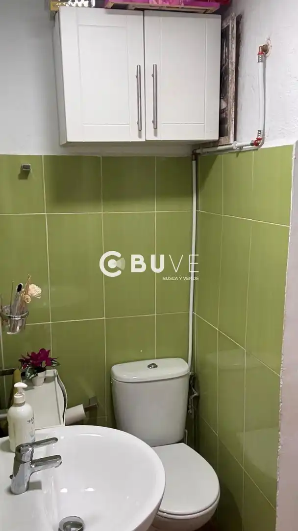 Baño de Estudio en venta en Rota con Aire acondicionado, Calefacción y Parquet