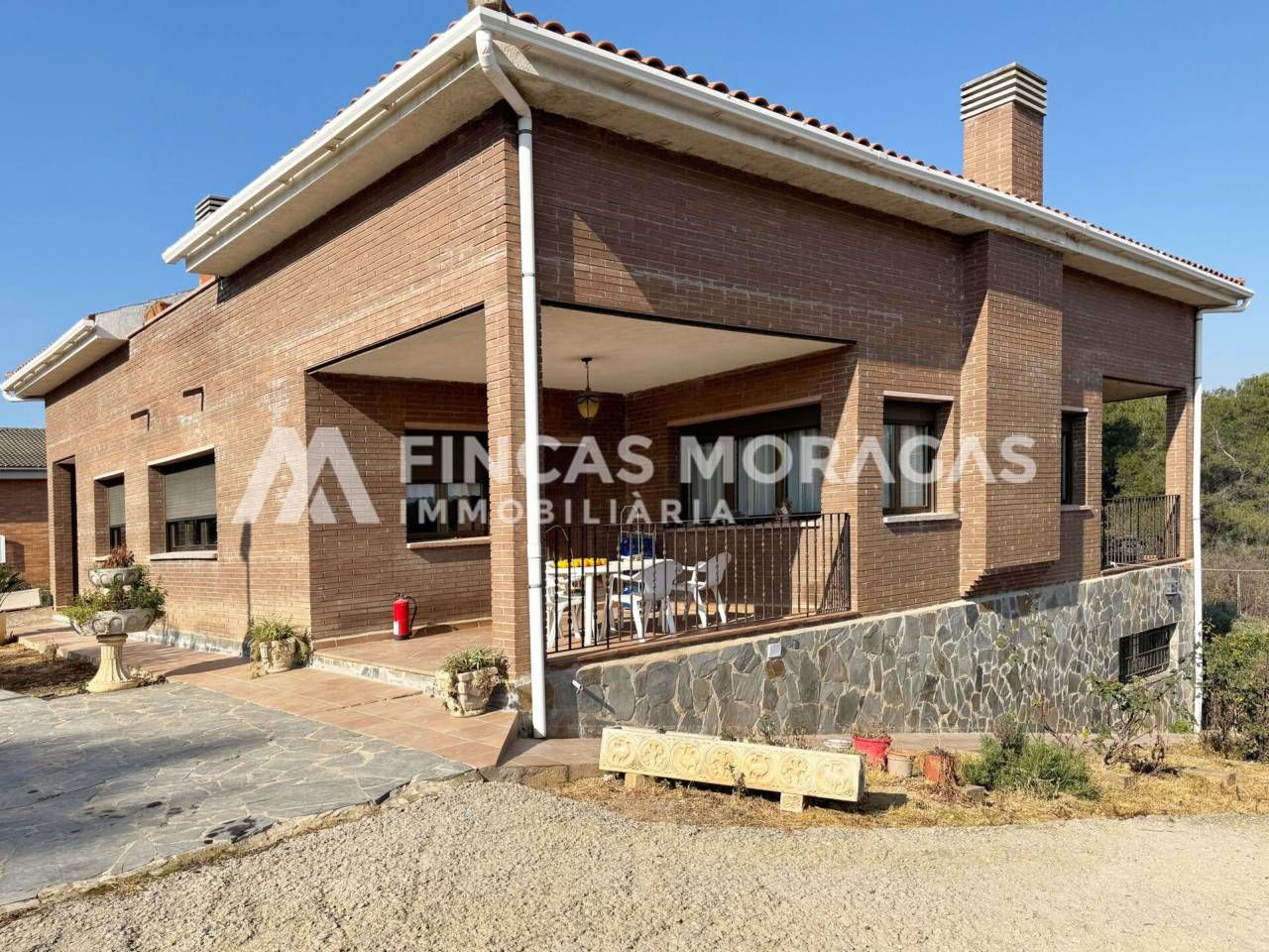 Exterior view of House or chalet for sale in Cerdanyola del Vallès  with Air Conditioner, Heating and Private garden