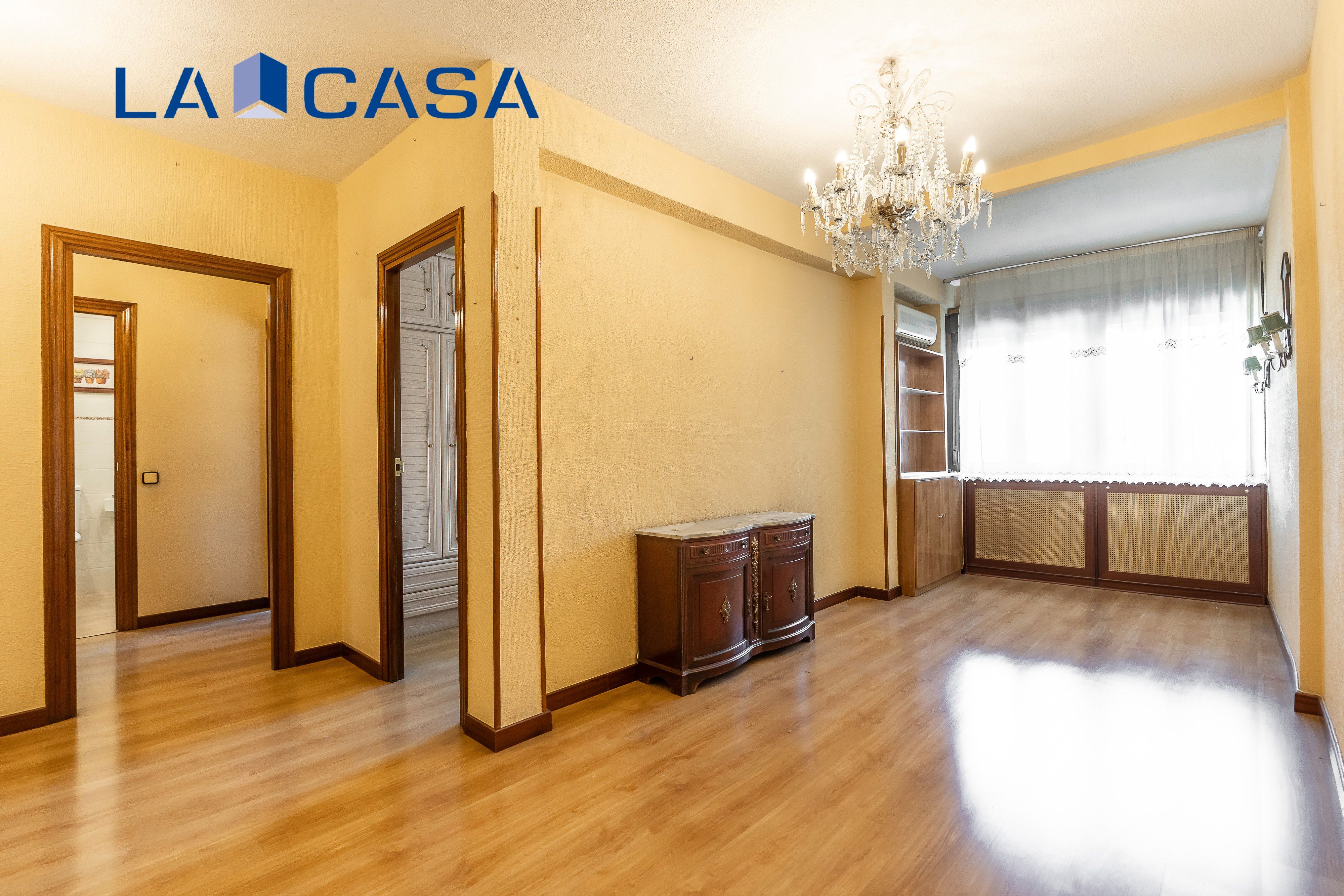 Exterior view of Flat for sale in  Madrid Capital  with Heating