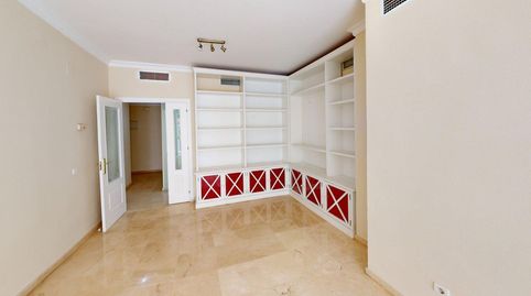 Photo 3 of Flat for rent in Rosario Vega, Triana Casco Antiguo, Sevilla Capital