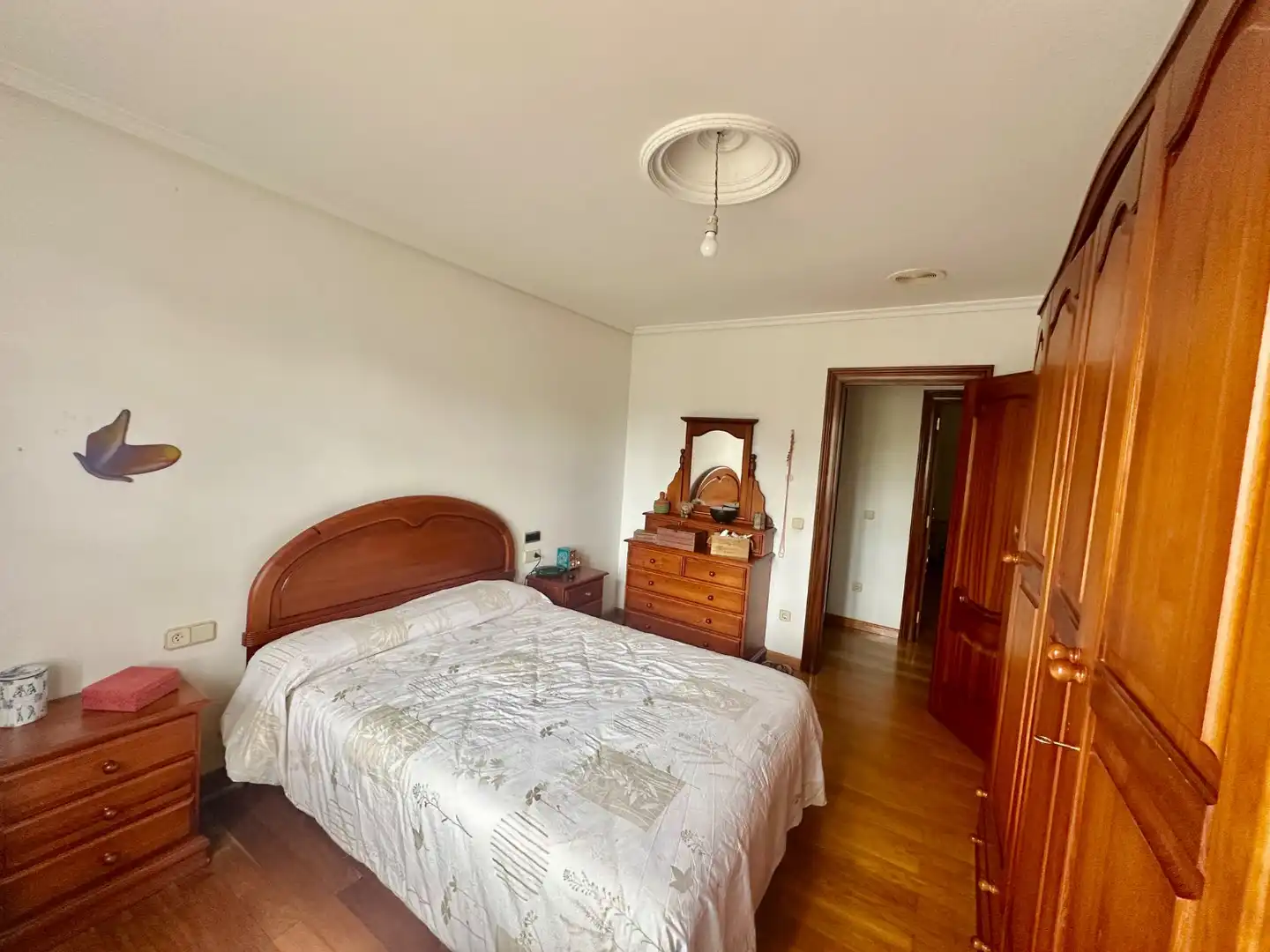 Dormitori de Casa o xalet en venda en Narón amb Calefacció, Terrassa i Traster