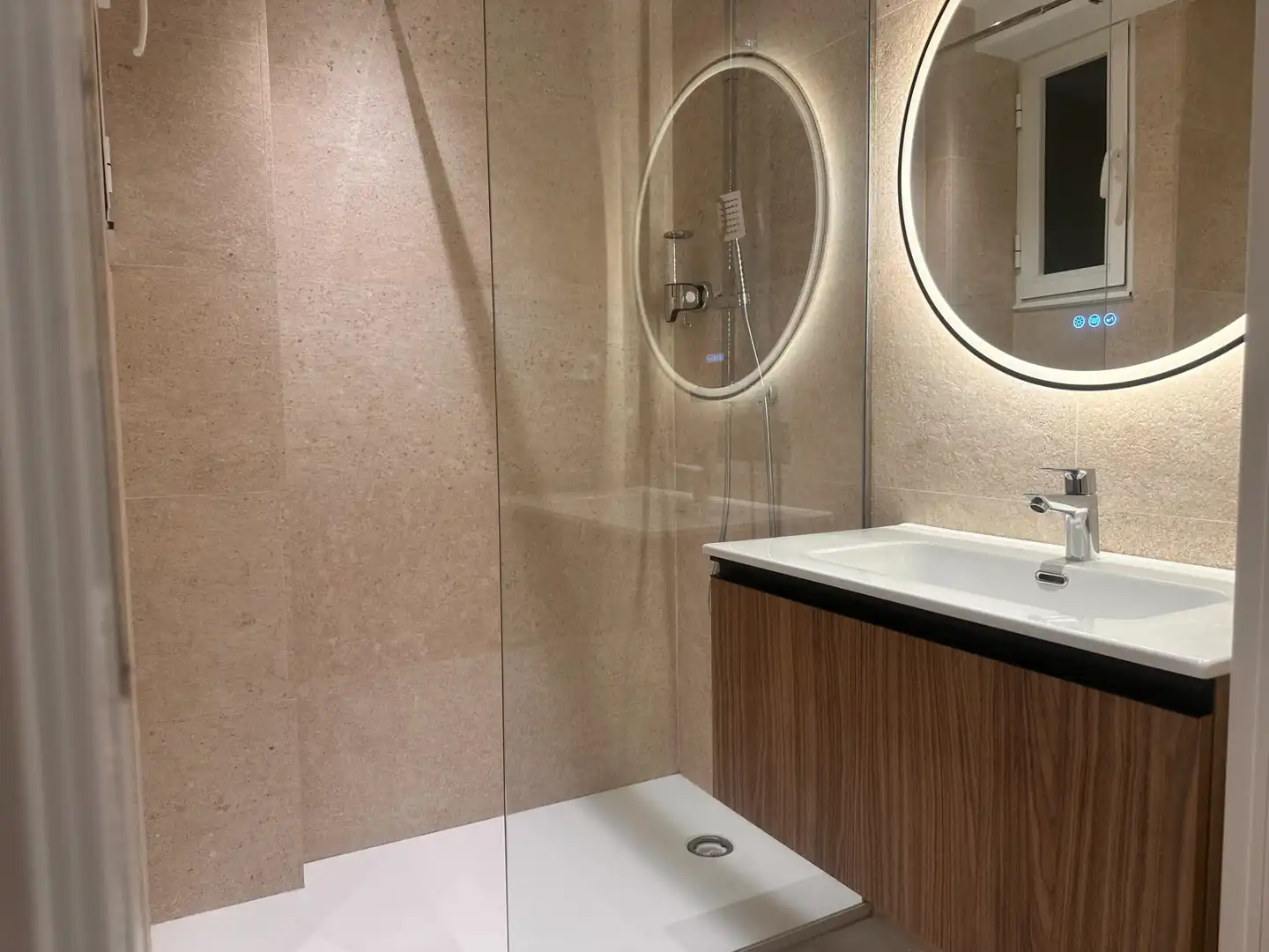 Piso con terraza en venta en Calle Nicolás Salmerón 7, imagen 23