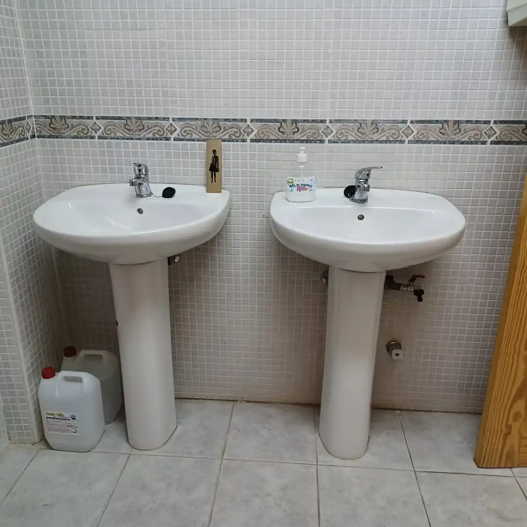 Badezimmer von Geschaftsraum zum Verkauf in Talavera de la Reina