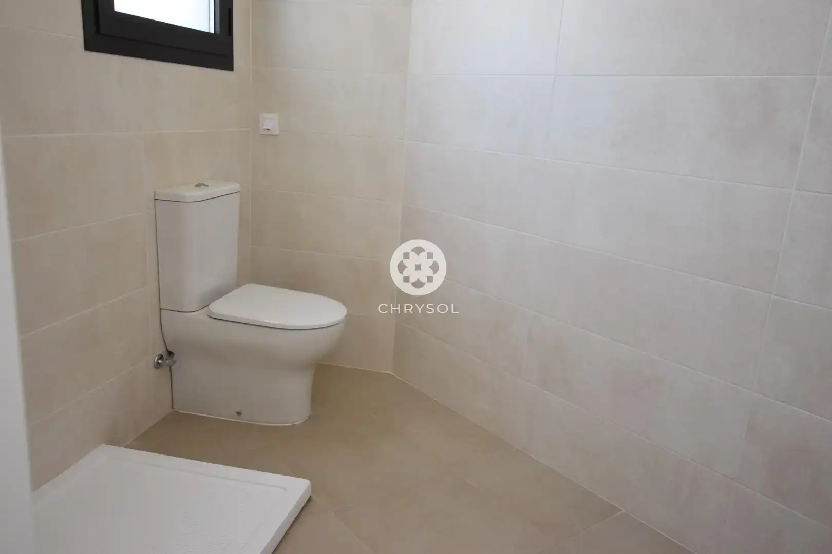 Bathroom of Flat for sale in L'Hospitalet de Llobregat  with Heating, Private garden and Parquet flooring