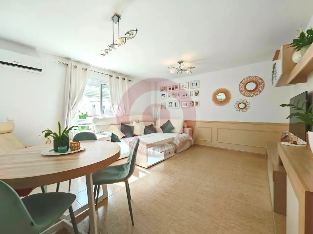 Sala de estar de Piso en venta en Vélez-Málaga con Aire acondicionado y Terraza