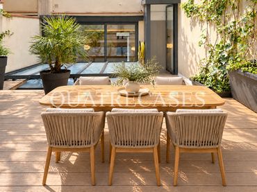 Pis amb jardí en venda a Eixample