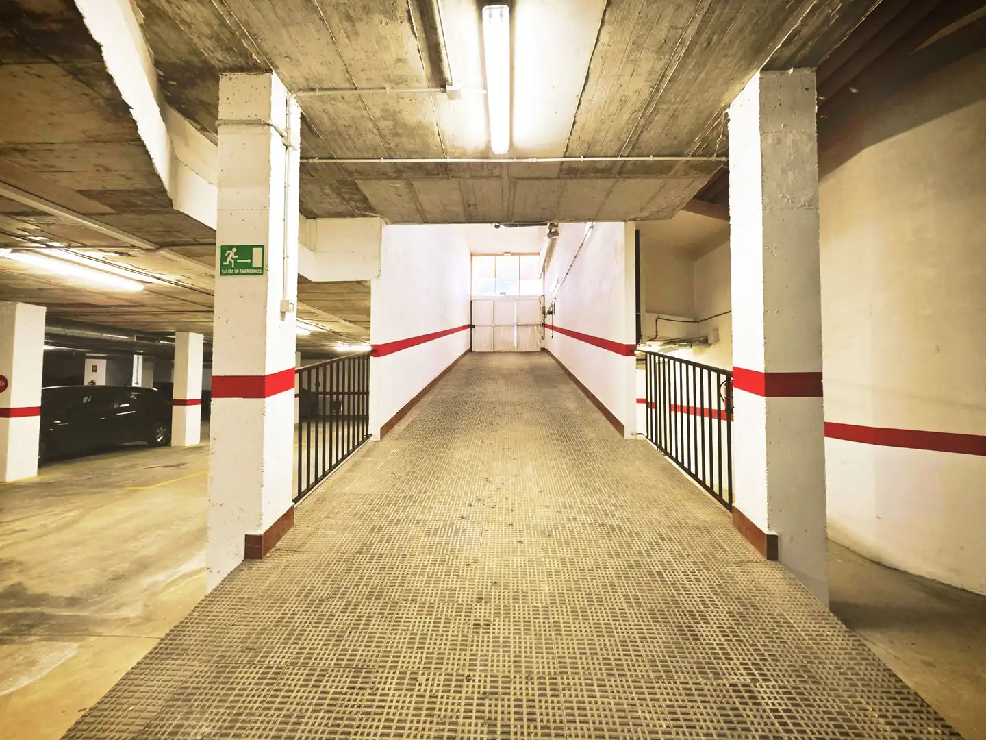 Parking de Piso en venta en Murcia con Aire acondicionado, Calefacción y Amueblado