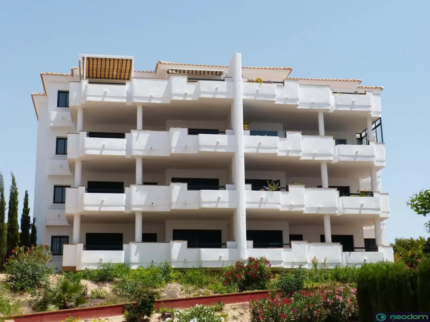 Pis amb piscina en venda a Orihuela Costa