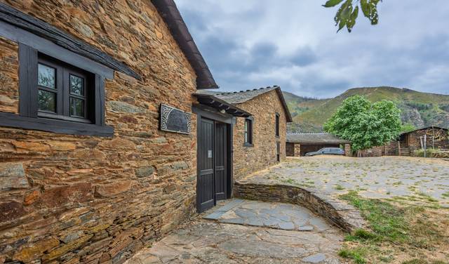 Local comercial en Venta en Folgoso do Courel