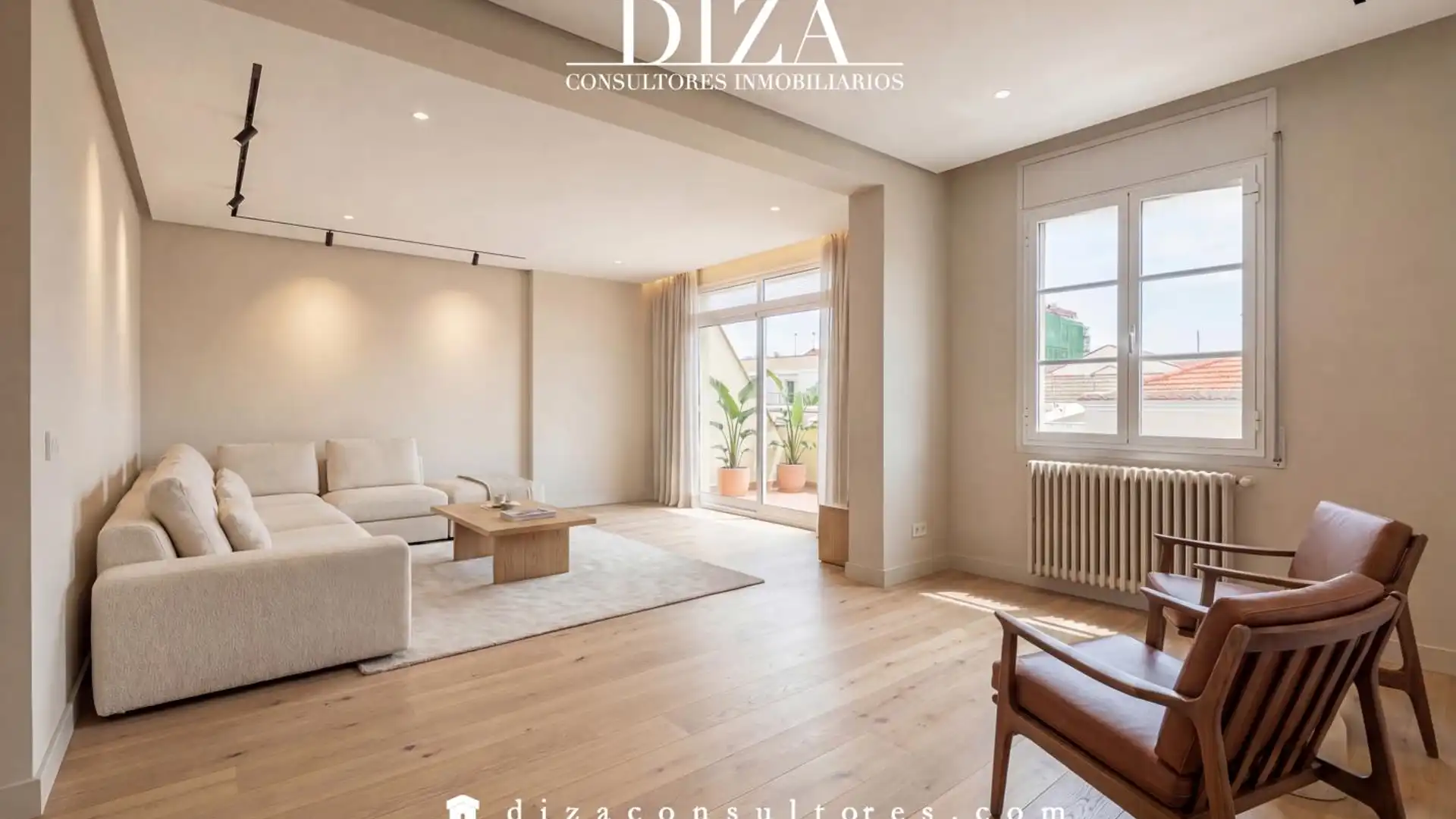 Living room of Flat for sale in  Madrid Capital  with Terrace