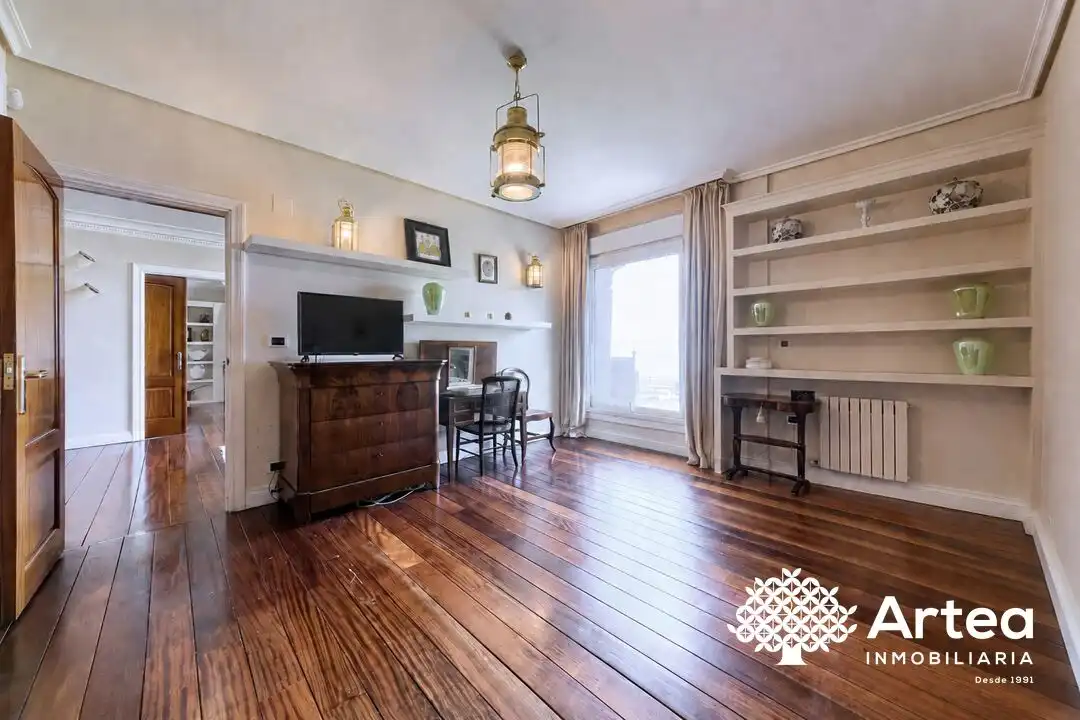 Sala de estar de Piso en venta en Getxo  con Calefacción y Trastero
