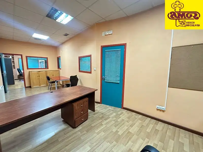 Gewerbefläche zum Verkauf in Rúa da Angustia, imagen 23