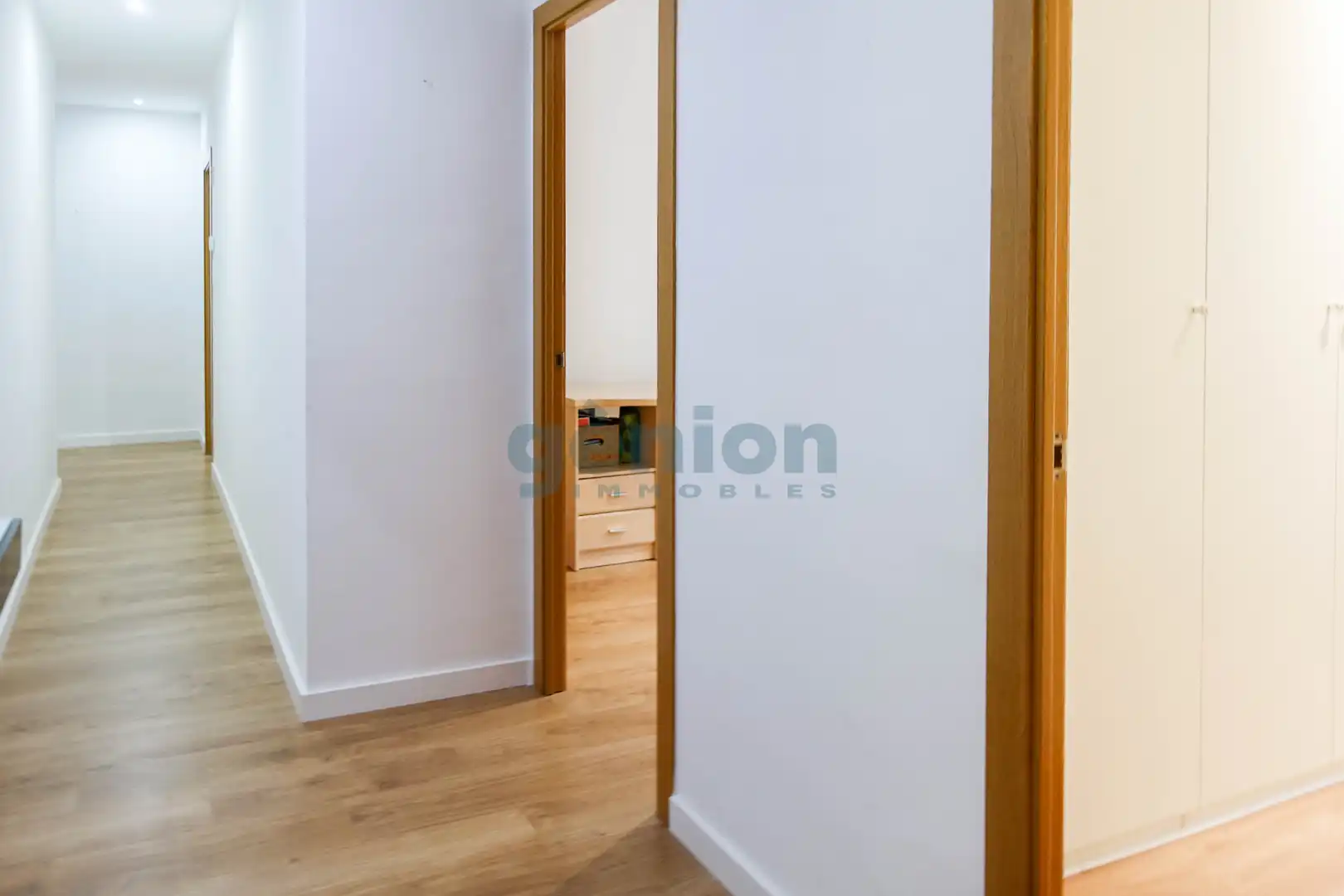 Piso en venta en Girona con Aire acondicionado, Calefacción y Balcón