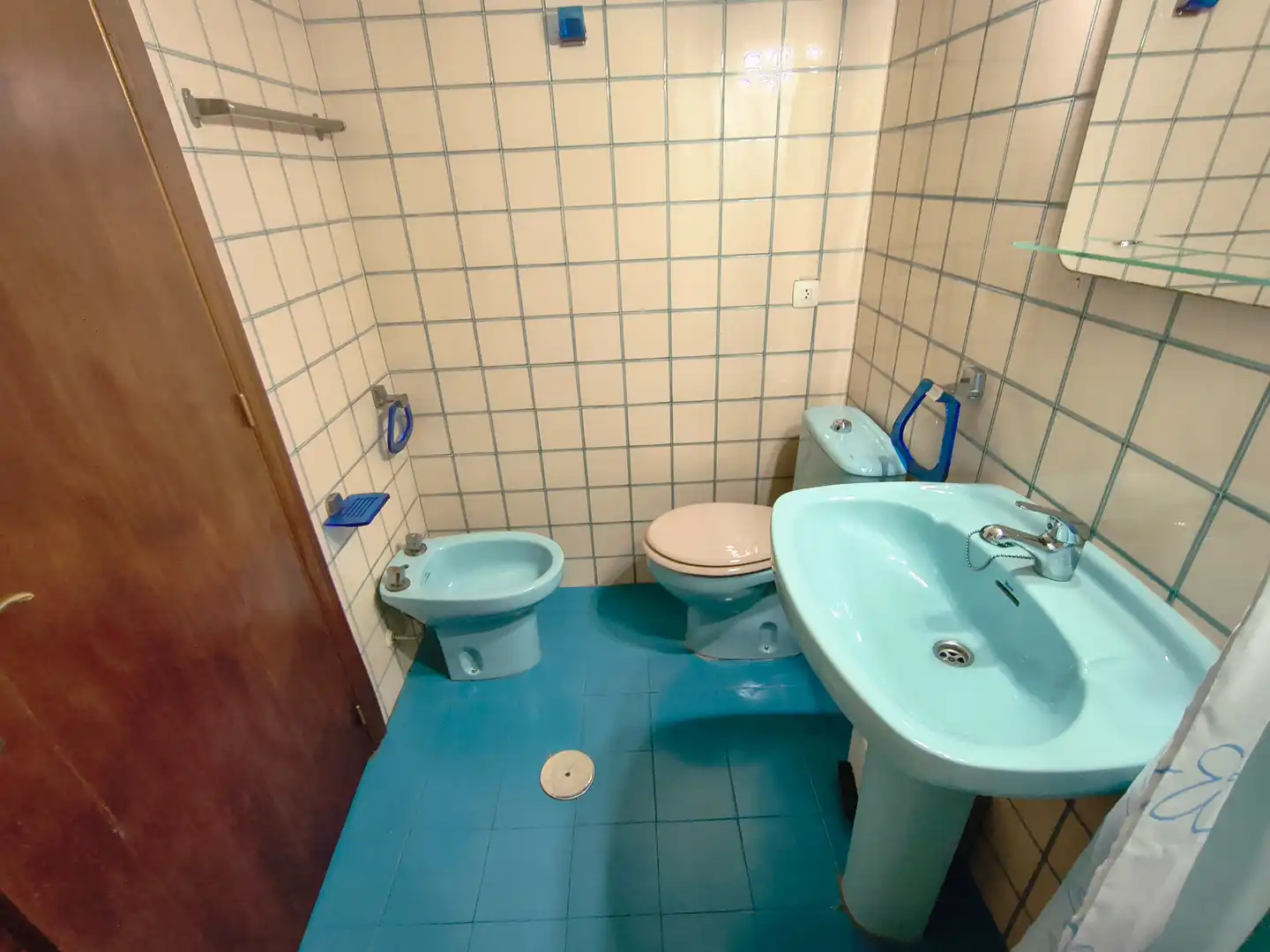 Badezimmer von Wohnung zum Verkauf in Alicante / Alacant mit Klimaanlage, Terrasse und Möbliert
