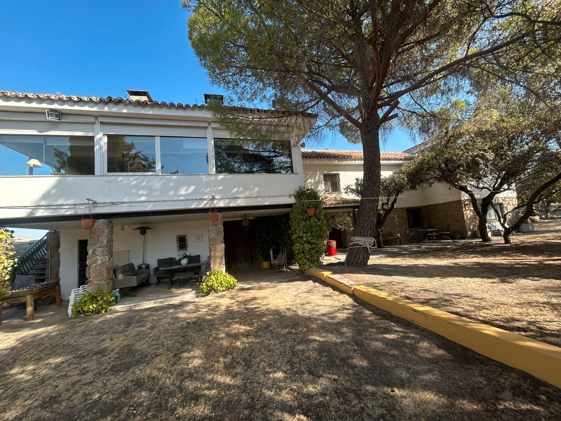 Exterior view of House or chalet for sale in Torrelodones  with Heating, Parquet flooring and Terrace