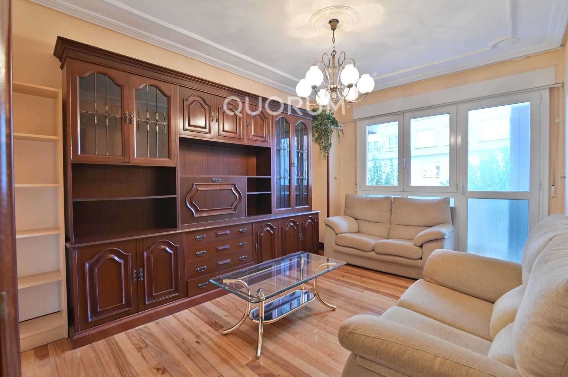 Living room of Flat for sale in Galdakao  with Heating, Terrace and Storage room