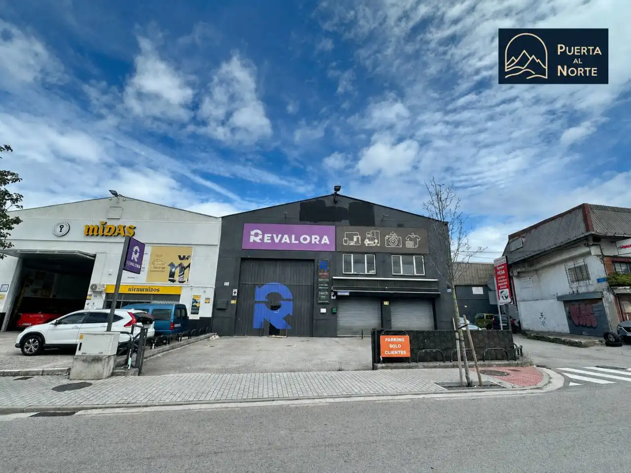 Exterior view of Industrial buildings for rent in Santander