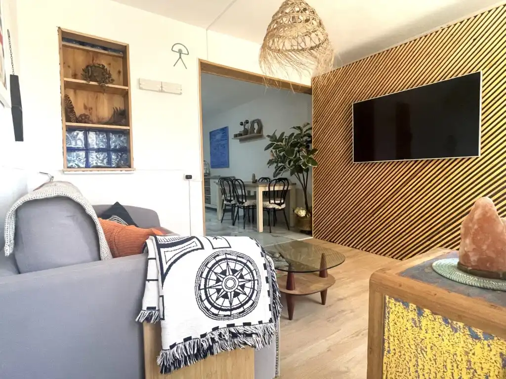 Sala d'estar de Apartament en venda en Garrucha amb Aire condicionat i Piscina comunitària