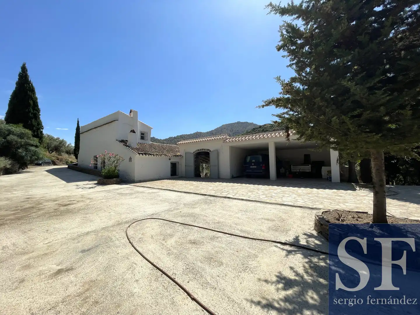 Vista exterior de Casa o chalet en venta en Cómpeta