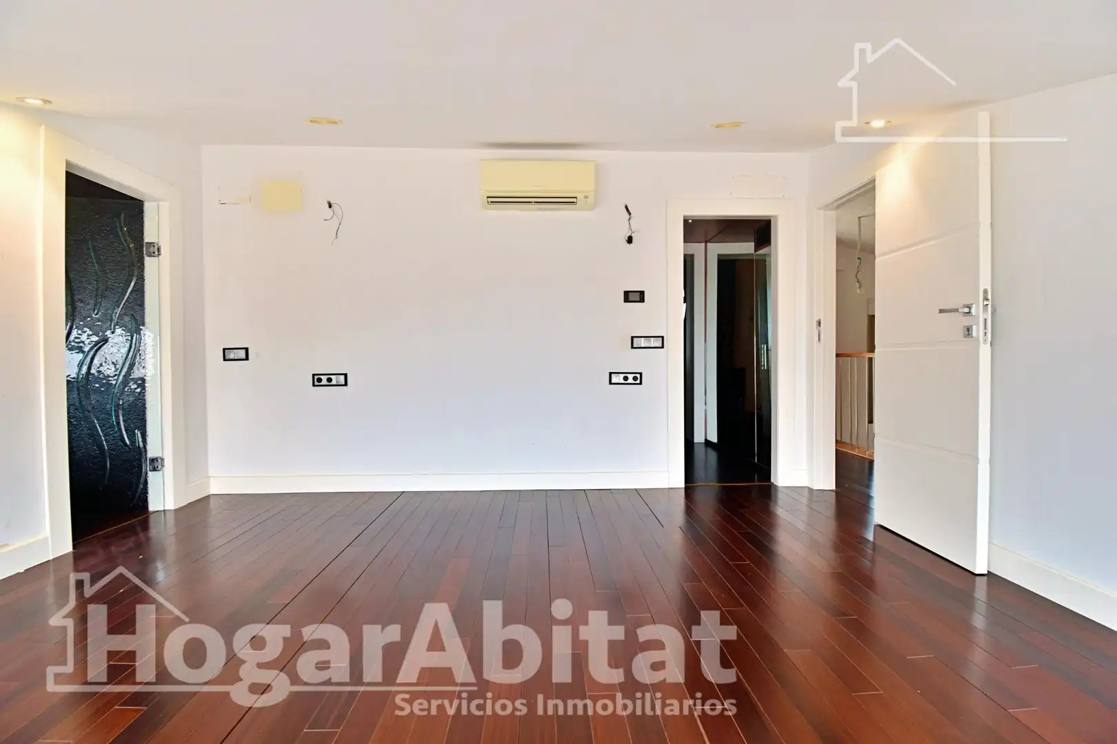 Sala de estar de Ático en venta en La Pobla del Duc con Aire acondicionado, Calefacción y Terraza