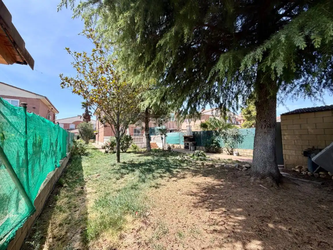 Detached homes for sale in Azuqueca de Henares