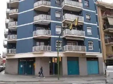 Locale commerciale in vendita a SANT CUGAT 105