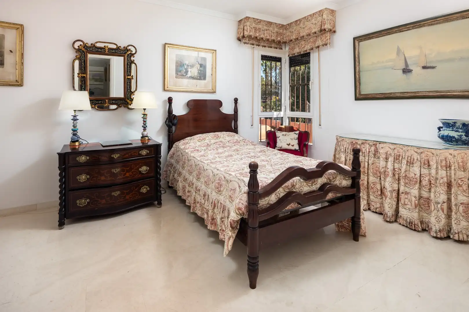 Habitación de Piso en venta en Málaga con Aire acondicionado, Trastero y Amueblado
